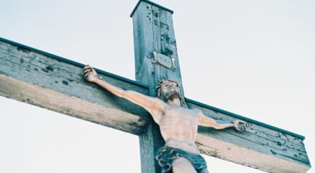 Jesus Christ on cross painting